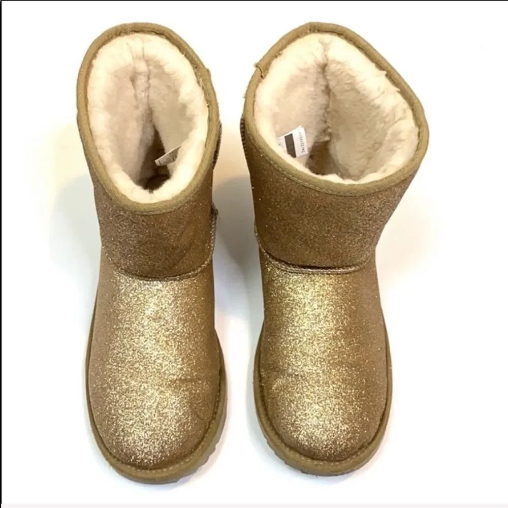 UGG Classic Short II Glitter Women’s Boots Size 6